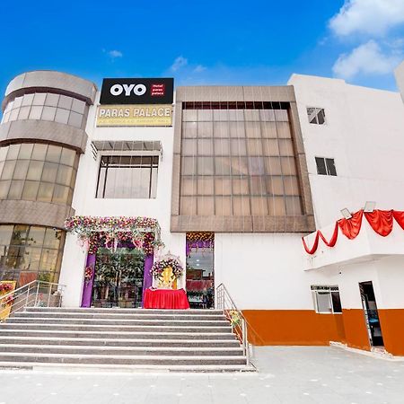 Hotel O Paras Palace Kanpur Bagian luar foto