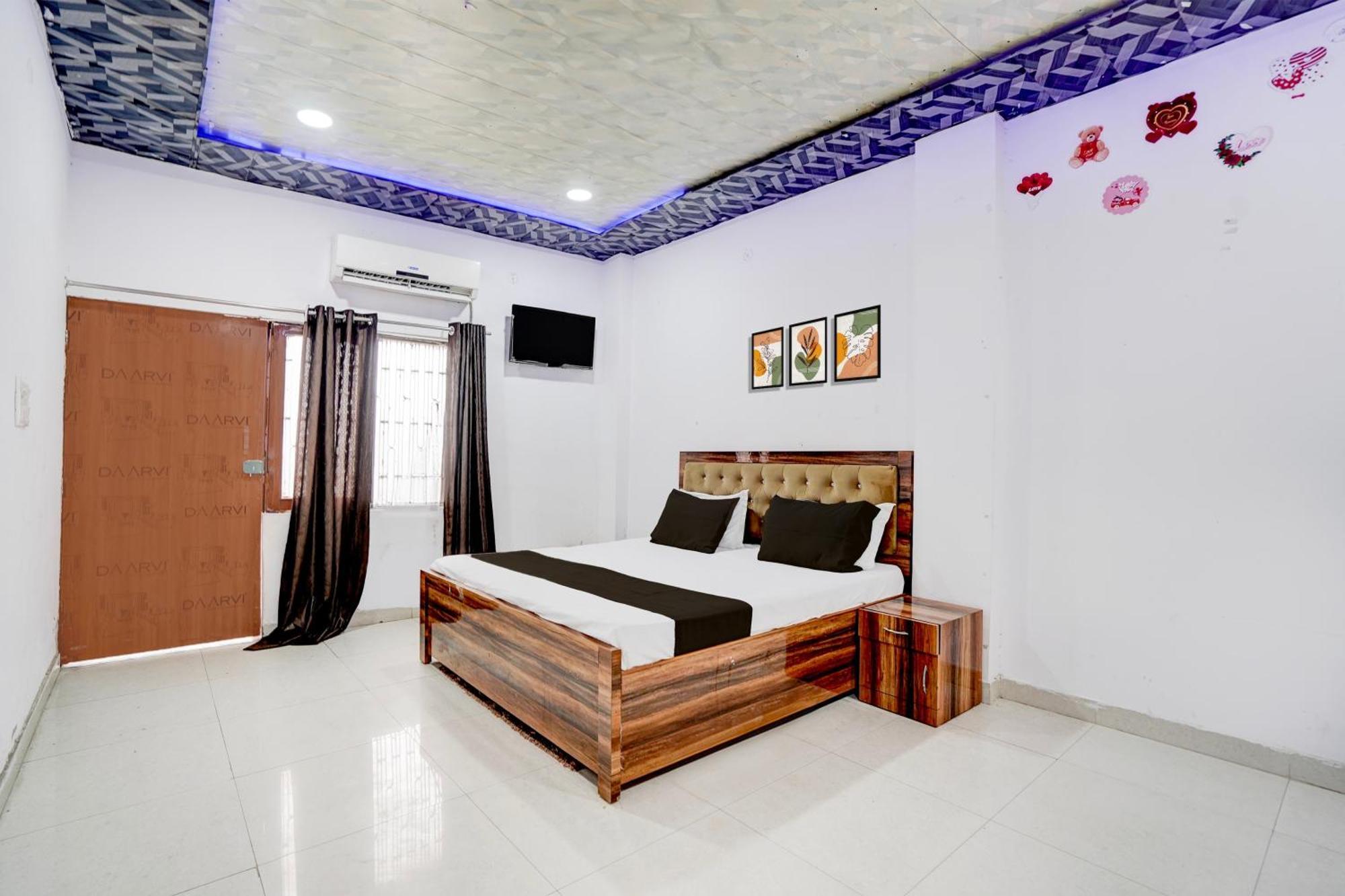 Hotel O Paras Palace Kanpur Bagian luar foto