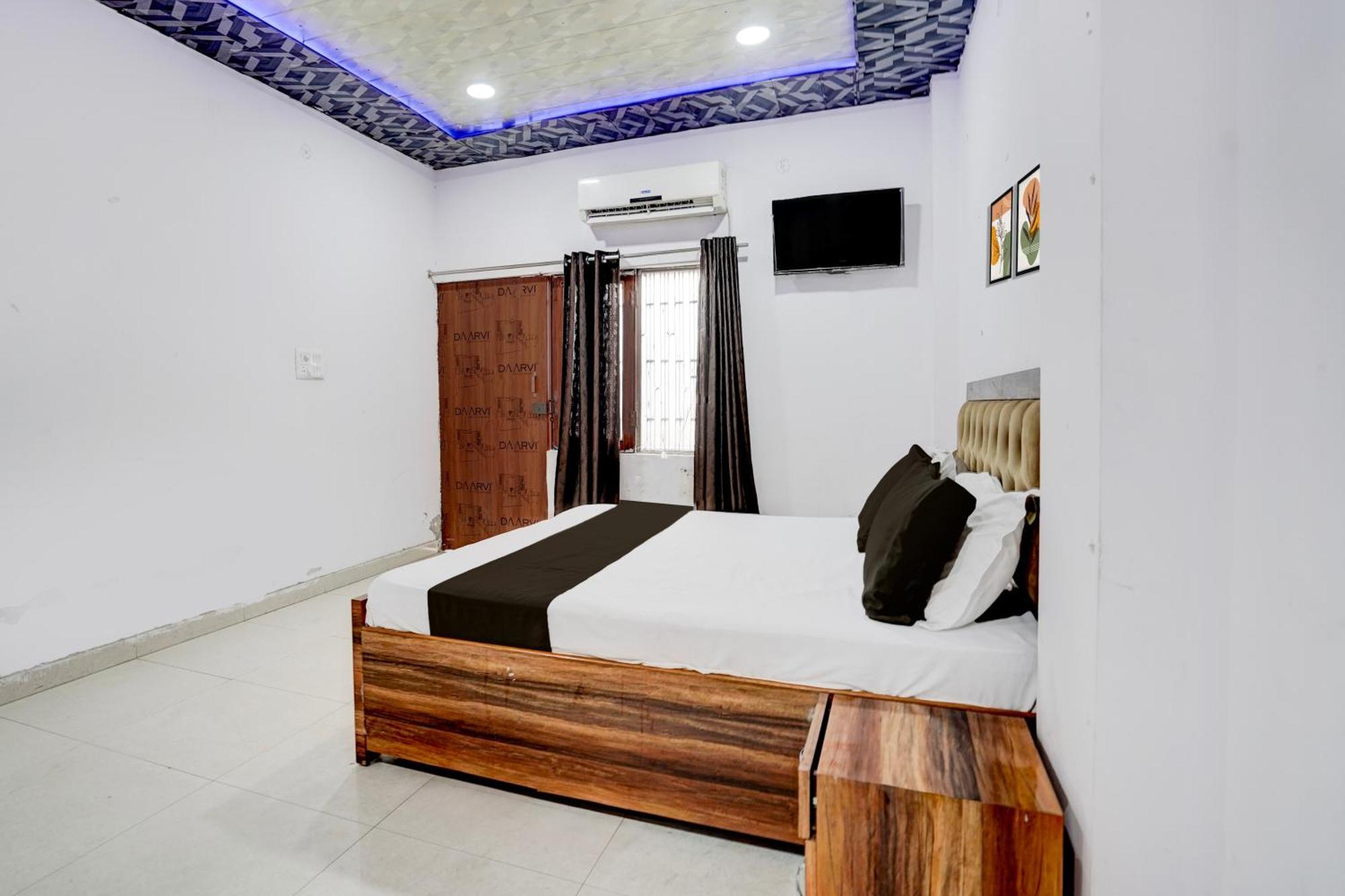 Hotel O Paras Palace Kanpur Bagian luar foto