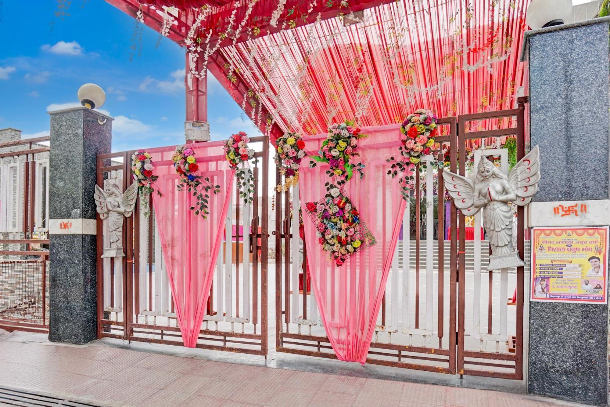 Hotel O Paras Palace Kanpur Bagian luar foto